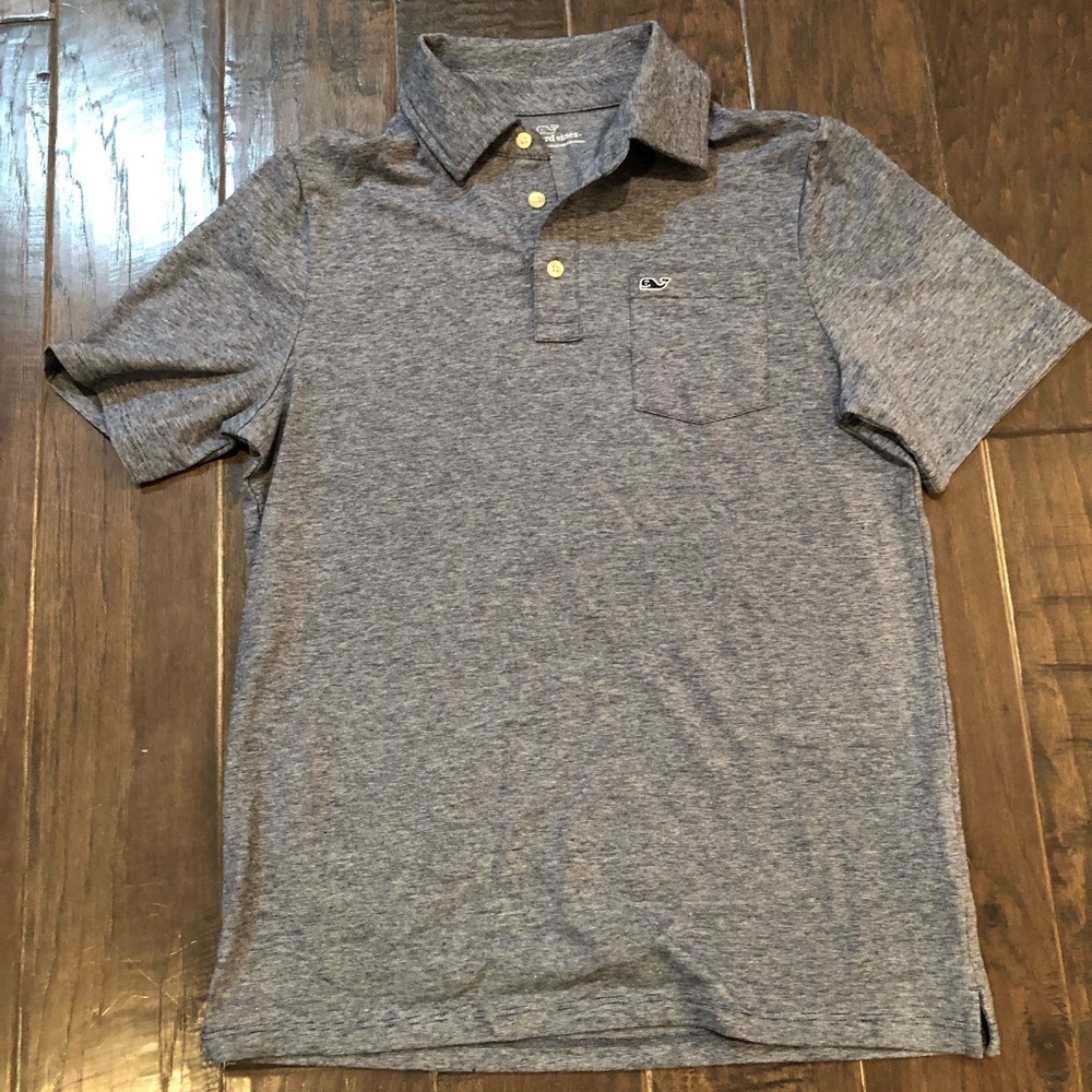 Never worn Boys large Vineyard Vines shirt L
